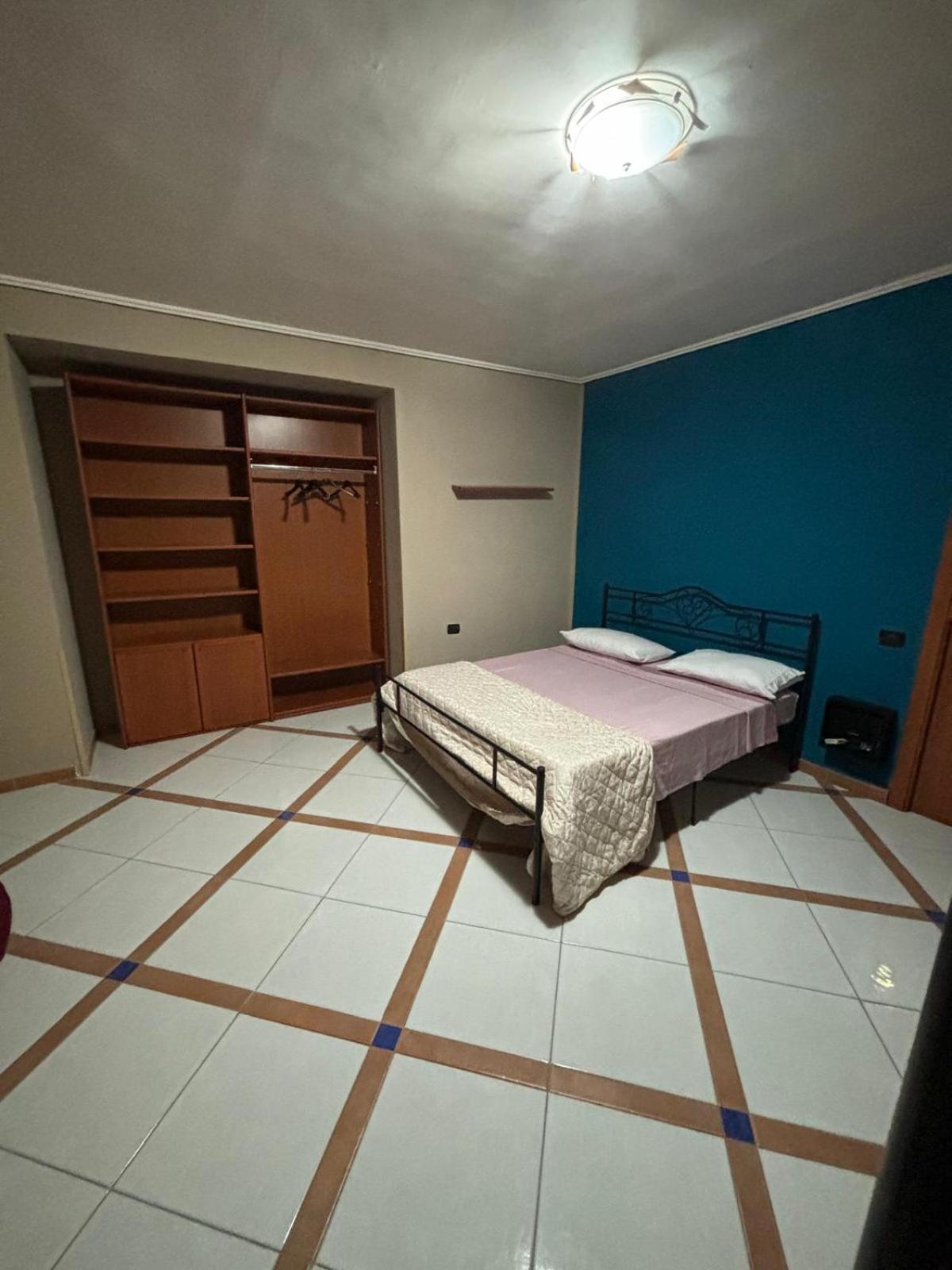 Ferienwohnung Casa Toto' Neapel Zimmer foto