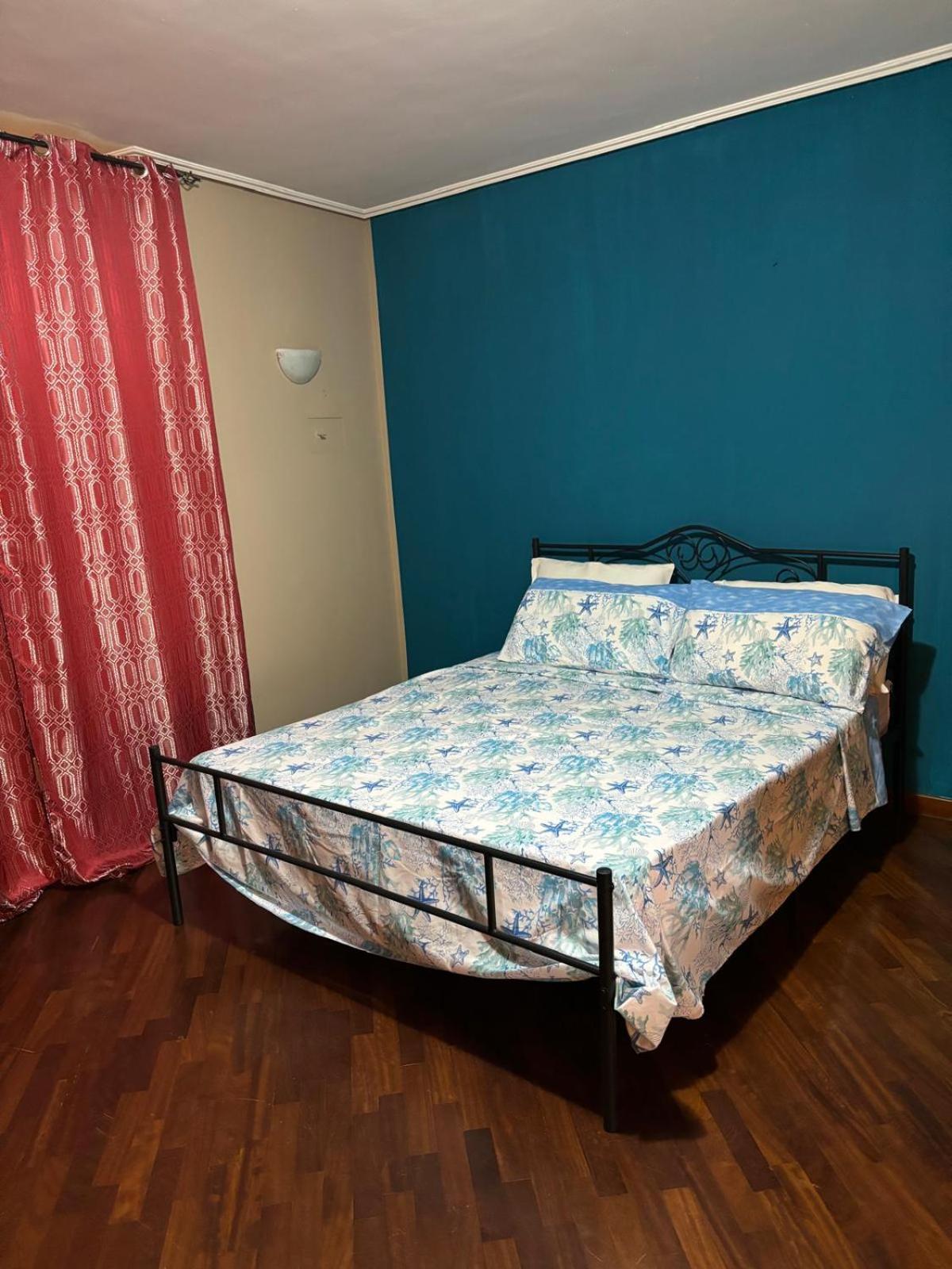 Ferienwohnung Casa Toto' Neapel Zimmer foto
